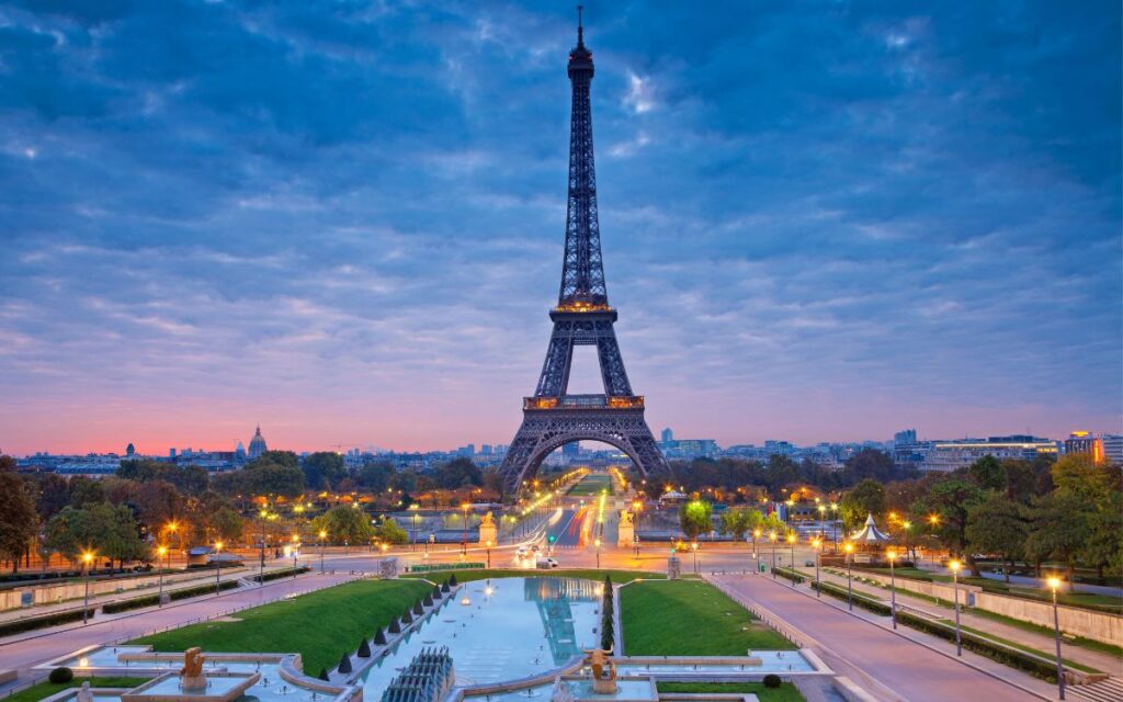 Pariisi vaatamisväärsused - Eiffeli torn