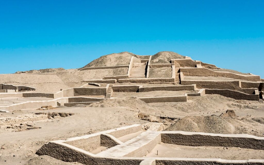 Cahuachi püramiidid (Peruu)