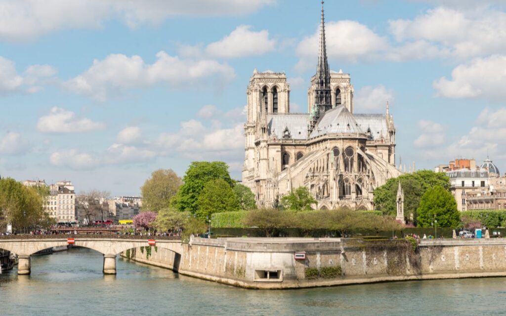 Notre Dame ehk Pariisi Jumalaema kirik