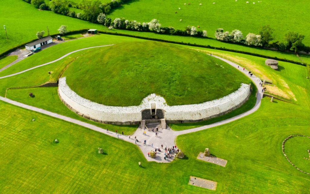 Iirimaa vaatamisväärsus - Newgrange