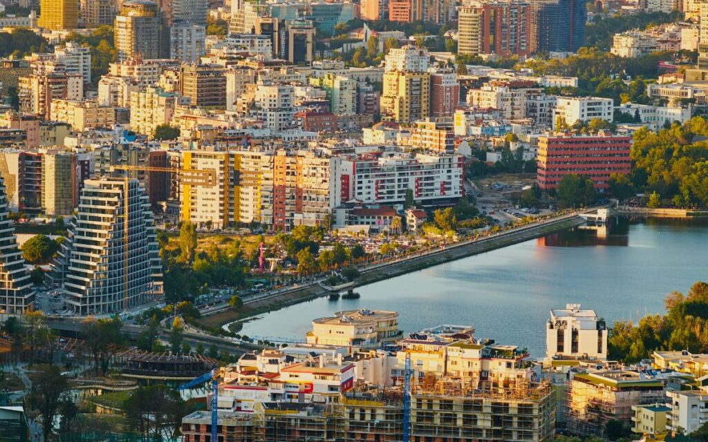 Albaania linnad
