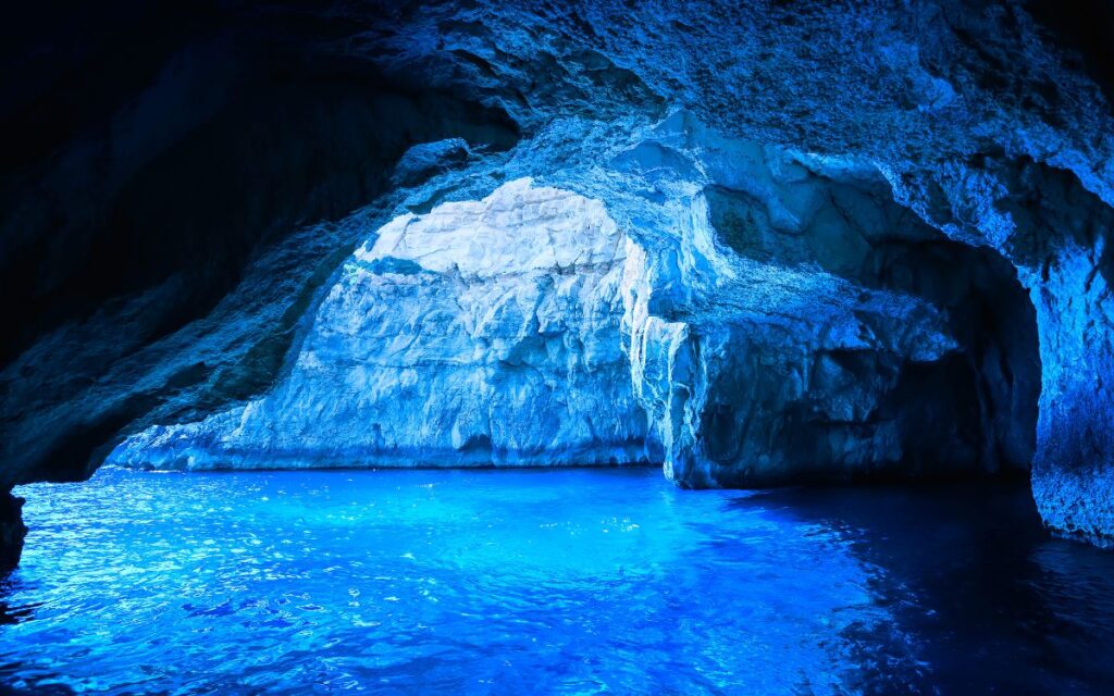 Blue Grotto, Itaalia